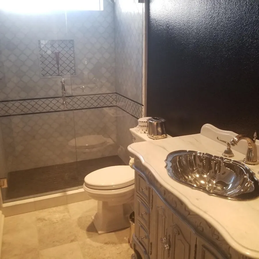 Professional plumbing work and bathroom remodeling in Eldorado at Santa Fe